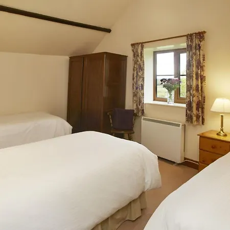 Giltspur - 3 Bed * Pickering
